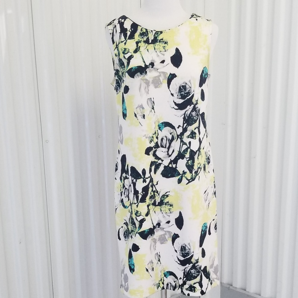 Floral Sleeveless Dress Sz M